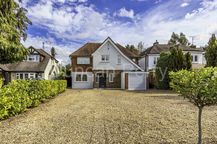 3 Bedroom Detached House To Rent In Pine Grove, AL9