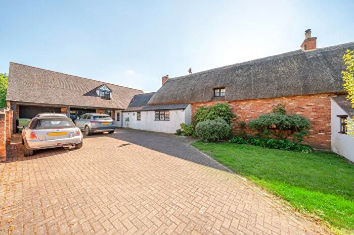 5 Bedroom Cottage To Rent In West Edge, Marsh Gibbon, OX27