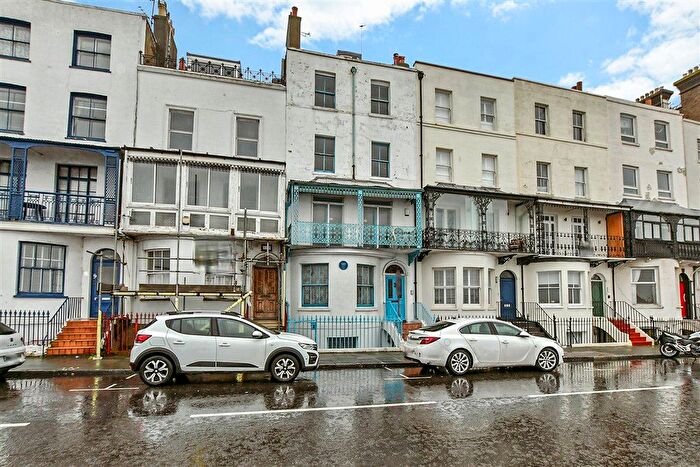 6 Bedroom Terraced House For Sale In Paragon, Ramsgate, Kent, CT11