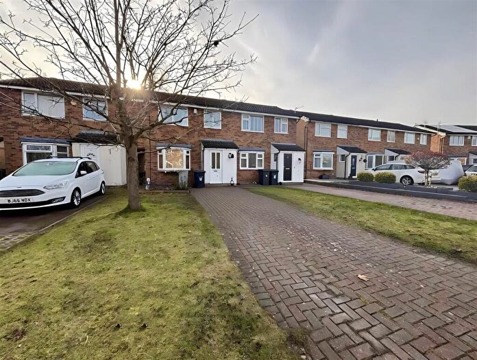3 Bedroom Mews For Sale In Gorsefield Hey, Wilmslow, Cheshire, SK9