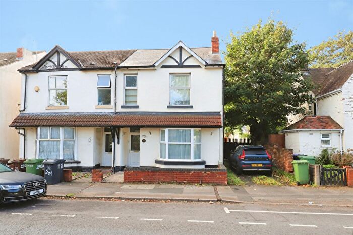 4 Bedroom Semi Detached House For Sale In Wellington Road, Bilston, WV14