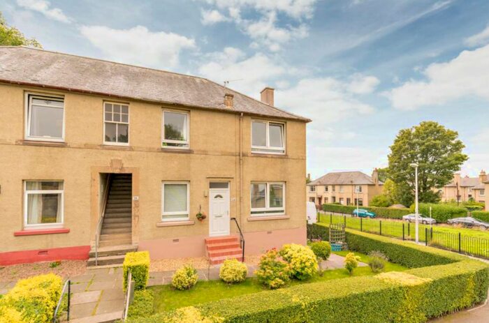 2 Bedroom Flat To Rent In , Hutchison Loan, Edinburgh, EH14