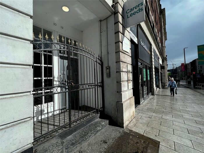 1 Bedroom Flat To Rent In The Headrow, Leeds, West Yorkshire, LS1