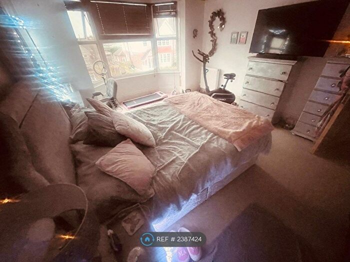 2 Bedroom Flat To Rent In Colebrooke Road, Bexhill-On-Sea, TN39