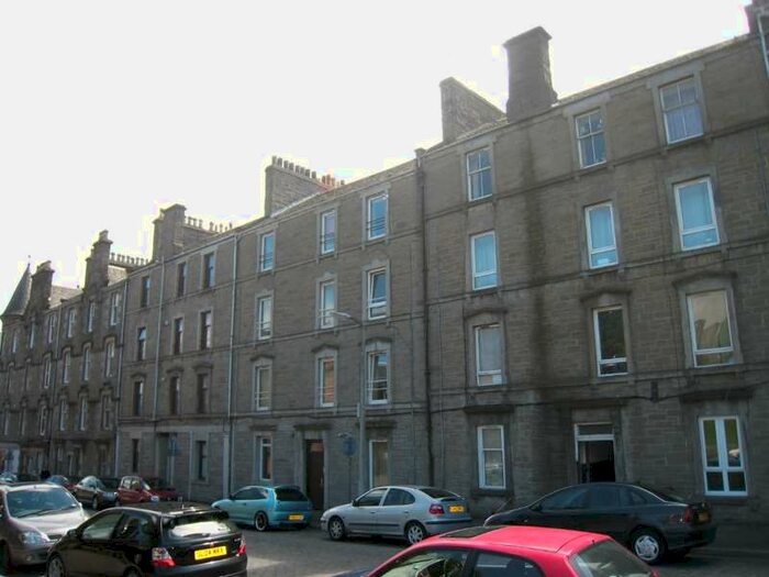 1 Bedroom Apartment To Rent In Stirling Street Coldside, Dundee, DD3