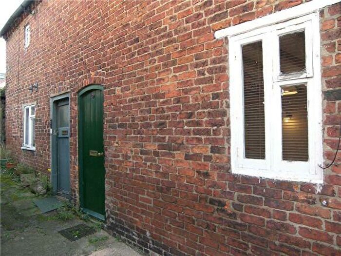 1 Bedroom Property To Rent In Short Row, Derbyshire, Belper, DE56
