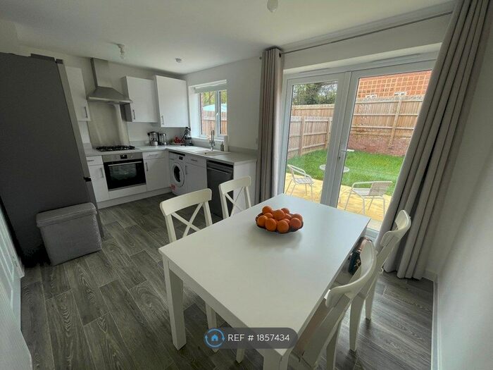 3 Bedroom Semi-Detached House To Rent In Fossebridge Place, Cheltenham, GL52