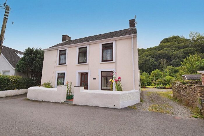 5 Bedroom Detached House For Sale In Glyn-Y-Mel Road, Lower Town, Fishguard, SA65