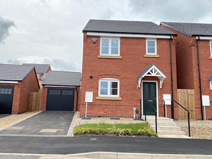 3 Bedroom House To Rent In Pankhurst Way, Shepshed, Leicestershire, LE12