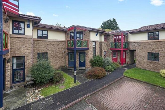 2 Bedroom Flat To Rent In Werberside Mews, Edinburgh, EH4