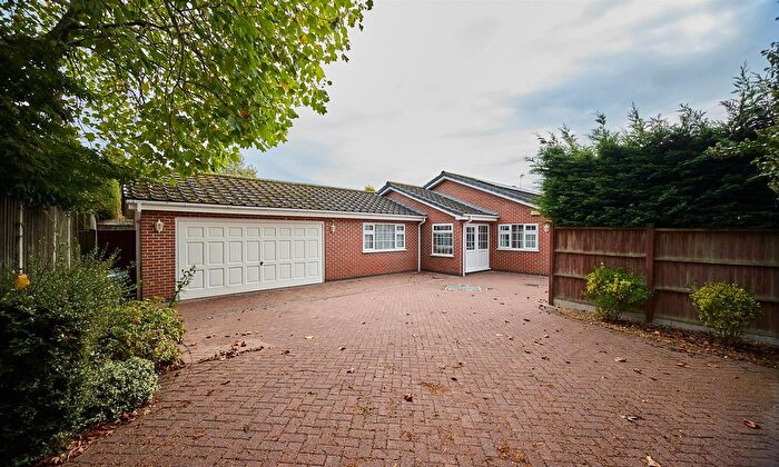 3 Bedroom Detached House To Rent In Priesthills Road, Hinckley, LE10