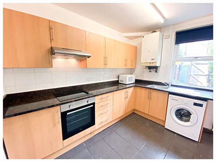 3 Bedroom Terraced House To Rent In Midland Street, Highfield, Sheffield, S1