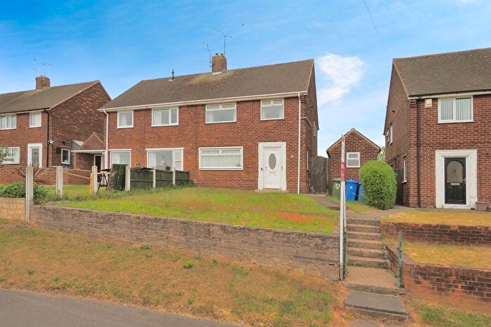 3 Bedroom Semi-Detached House For Sale In Herrick Drive, Worksop, S81
