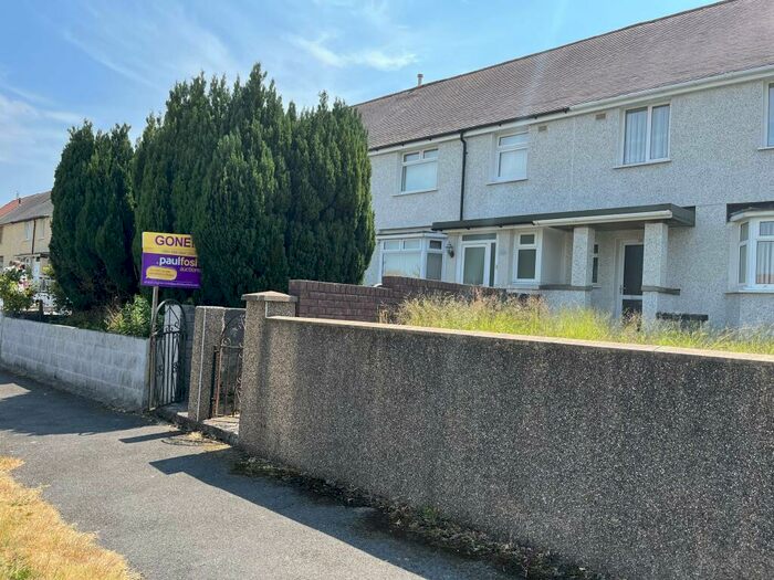 3 Bedroom Terraced House To Rent In Lawrence Avenue, Aberdare, CF44