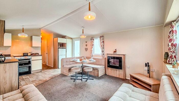 2 Bedroom Mobile/park Home For Sale In Stanford Bishop, Worcester, WR6