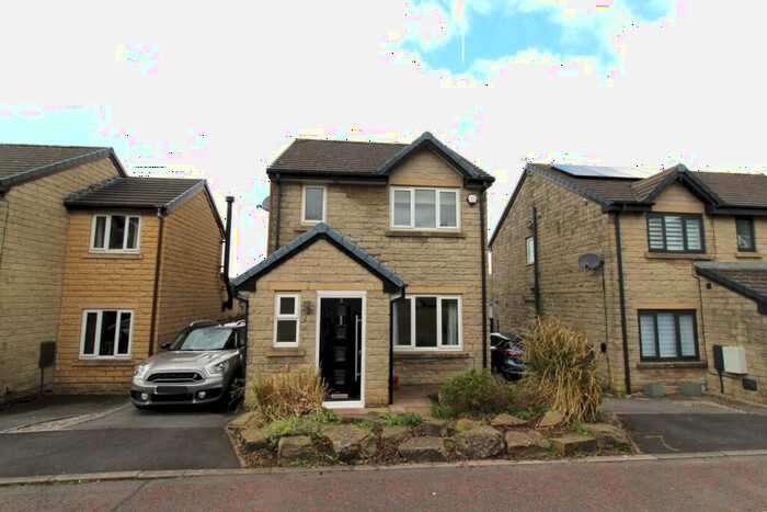 3 Bedroom Detached House To Rent In Crofters Bank, Loveclough, Rossendale, BB4