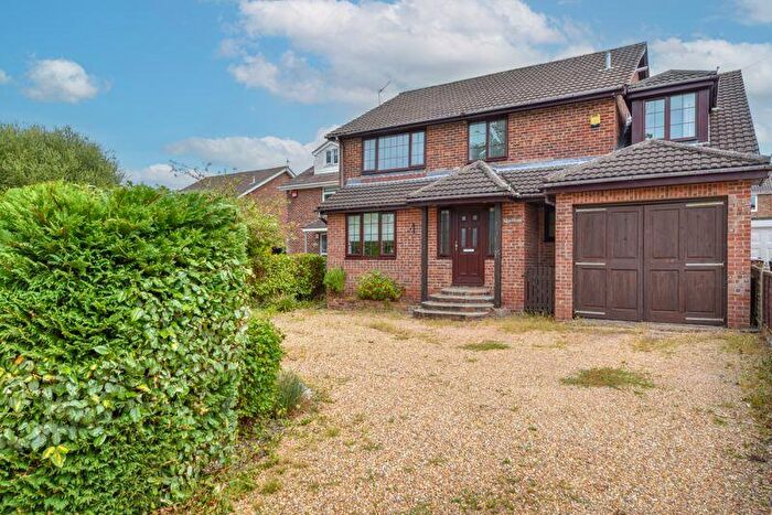 5 Bedroom Detached House For Sale In Upper Crabbick Lane, Denmead, PO7