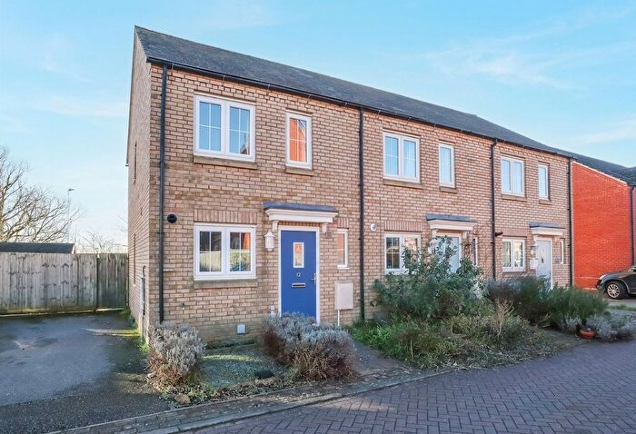 2 Bedroom End Of Terrace House To Rent In Turner Drive, Ely, CB7