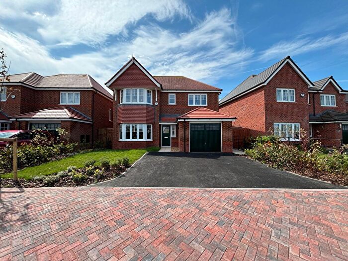 4 Bedroom Detached House For Sale In Lyndale Road, Burscough, L40