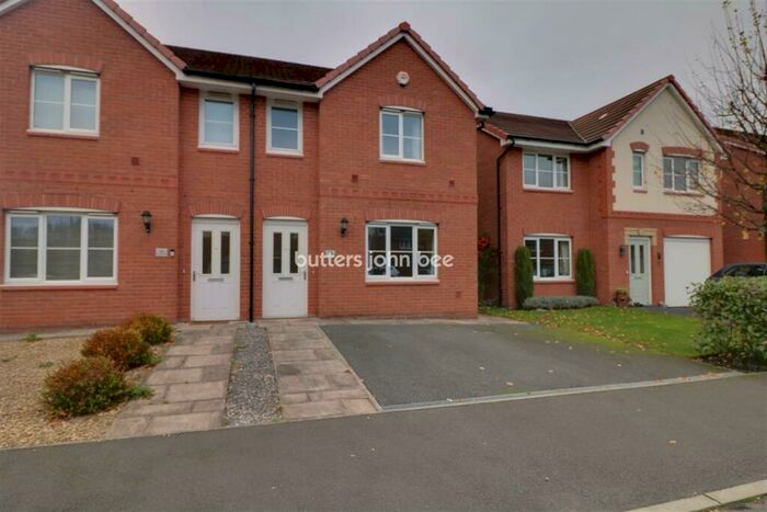 3 Bedroom Semi-Detached House To Rent In Foxglove Way, CW9
