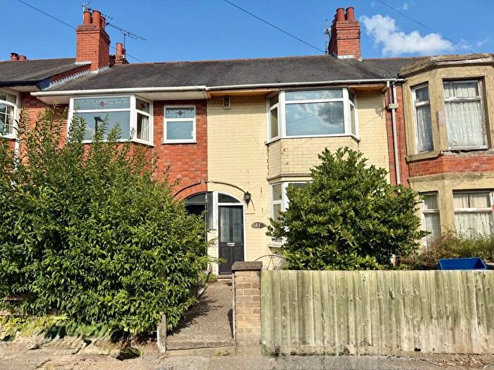 2 Bedroom Terraced House For Sale In Monks Hall Road, Northampton, Northamptonshire, NN1