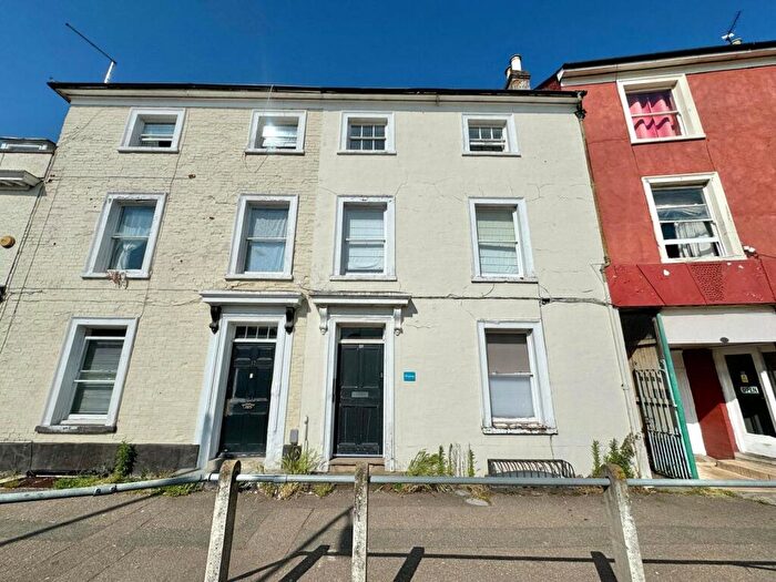 1 Bedroom Apartment To Rent In St Marys Square, Newmarket, CB8