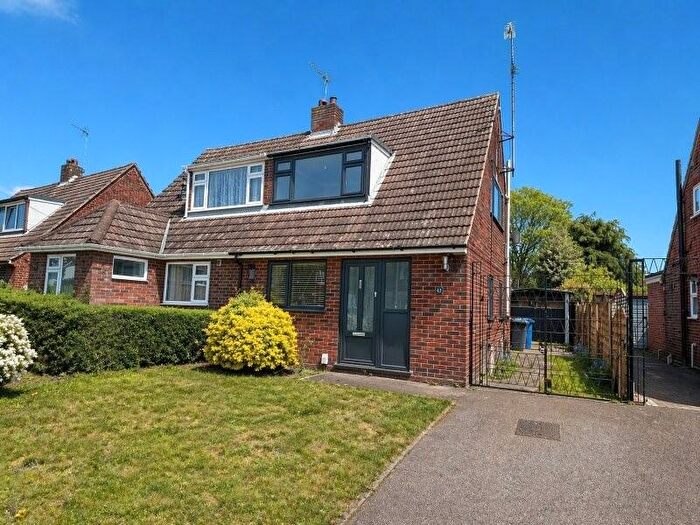 3 Bedroom Semi-Detached Bungalow For Sale In Temple Road, Ipswich, Suffolk, IP3