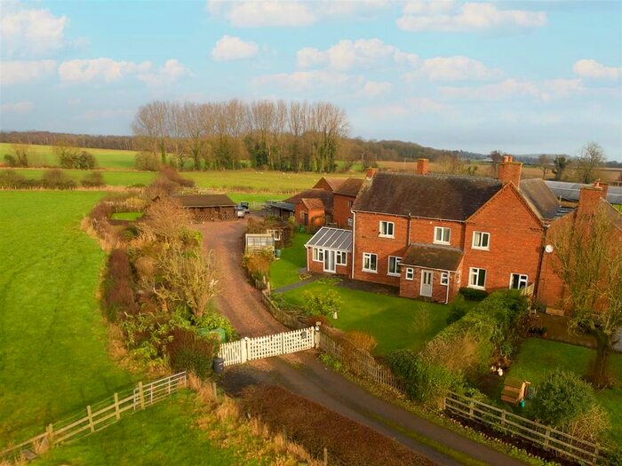 4 Bedroom Property For Sale In Kynnersley Drive, Lilleshall, Newport TF10