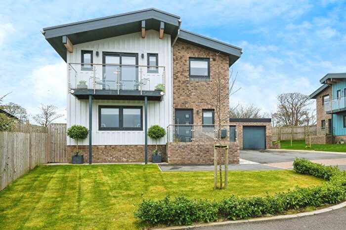 4 Bedroom Detached House For Sale In Mooring Place, Amble, NE65