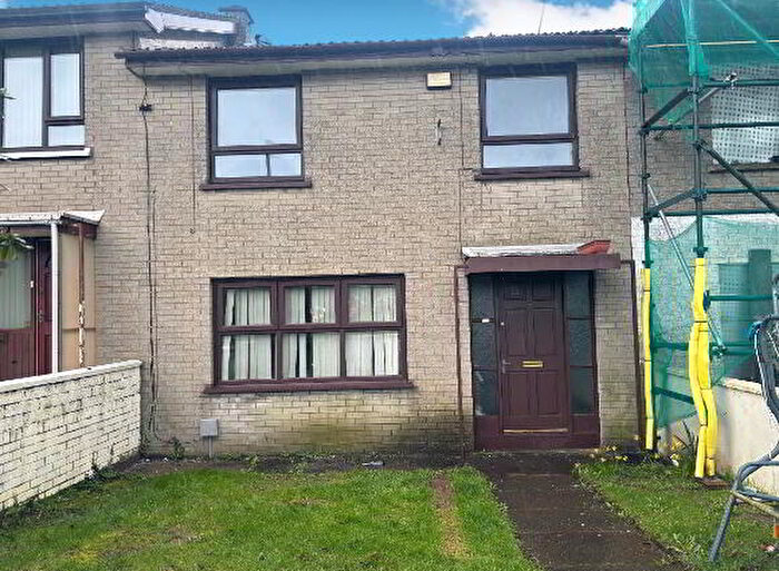 3 Bedroom Mid Terraced House For Sale In Dunclug Gardens, Ballymena, BT43