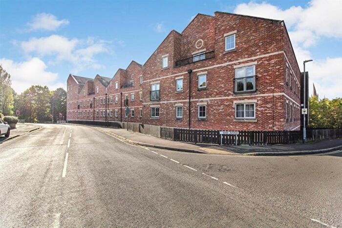1 Bedroom Apartment For Sale In Piccadilly Heights, Wain Avenue, S41