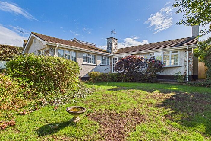 3 Bedroom Detached Bungalow For Sale In Treninnick Hill, Newquay, TR7