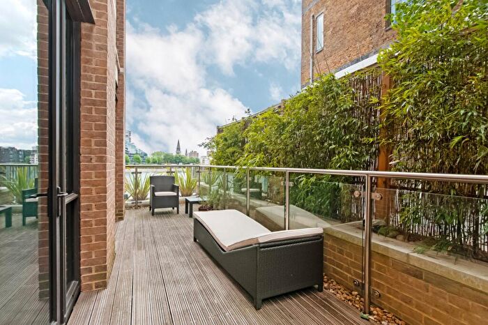 2 Bedroom Apartment To Rent In Chelsea Wharf Residences, SW10