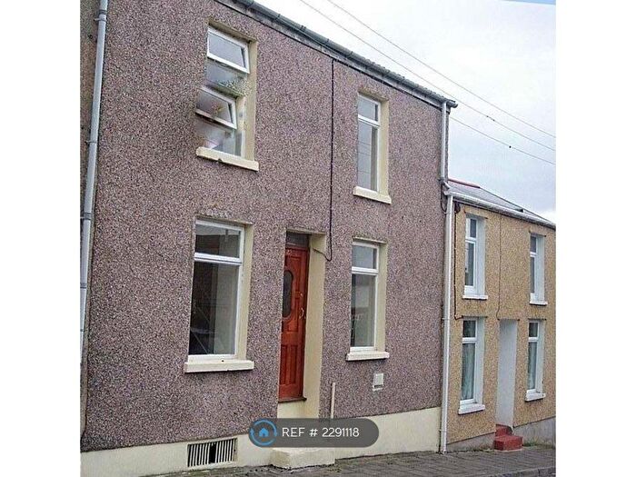3 Bedroom Terraced House To Rent In Windsor Street, Aberdare, CF44