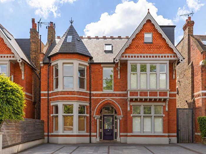1 Bedroom Flat For Sale In Gordon Road, London, W5