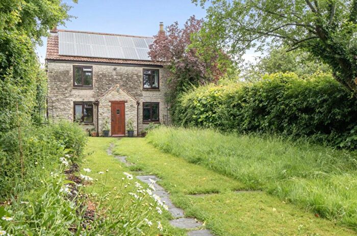 5 Bedroom Detached House For Sale In Feltham Road, Pucklechurch, Bristol, BS16