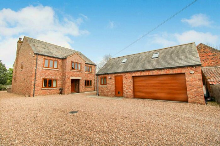 6 Bedroom Detached House For Sale In Main Street, Hensall, DN14