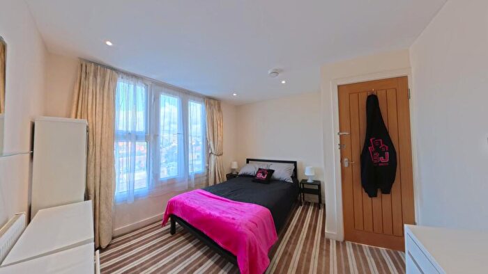 4 Bedroom House To Rent In Wilson Avenue, BN2