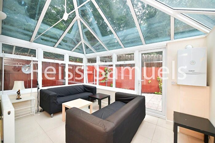 5 Bedroom Terraced House To Rent In Ambassador Square, Canary Wharf, London, E14