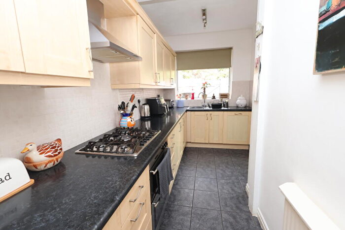 3 Bedroom Terraced House For Sale In Thornbury Road, M32