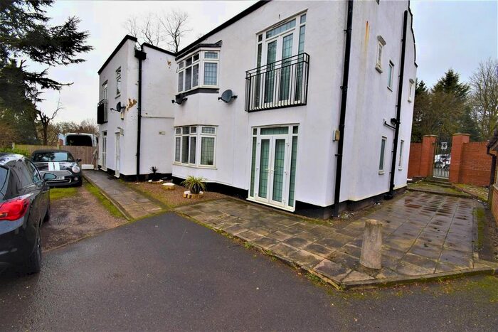 2 Bedroom Flat To Rent In Burton Road, Littleover, Derby, DE23