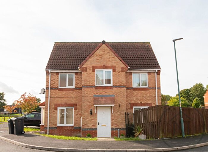 3 Bedroom Semi-detached House To Rent In Merlin Court, Newton Aycliffe, DL5