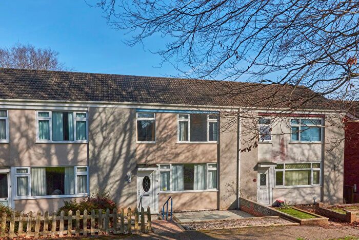 3 Bedroom Terraced House For Sale In Carlyon Gardens, Exeter, EX1