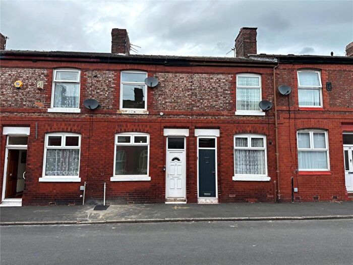 2 Bedroom Terraced House To Rent In Scotland Street, Manchester, Greater Manchester, M40