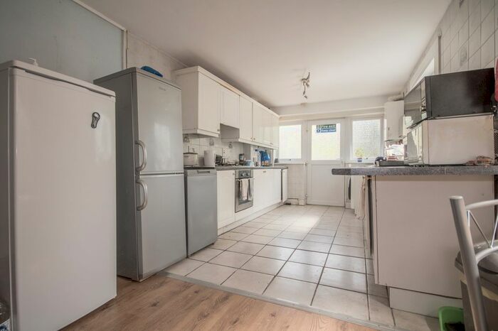 4 Bedroom Terraced House To Rent In Himley Road, London, SW17