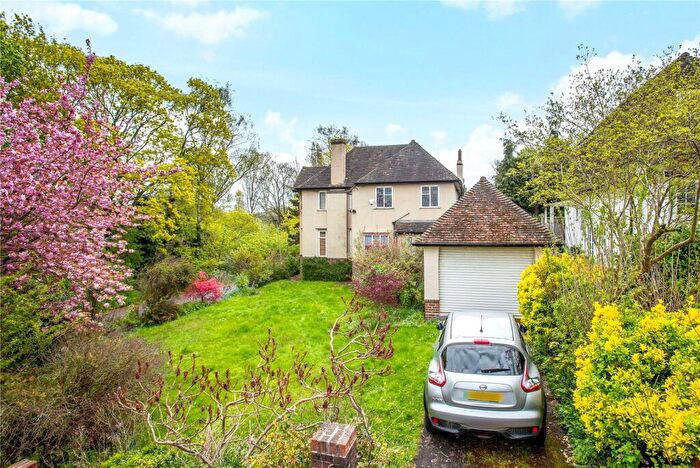 4 Bedroom Detached House For Sale In Edward Road, Bromley, BR1
