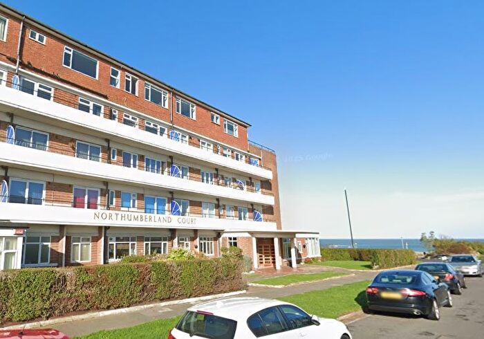 2 Bedroom Flat For Sale In Flat Northumberland Court, Northumberland Avenue, Margate, Kent, CT9