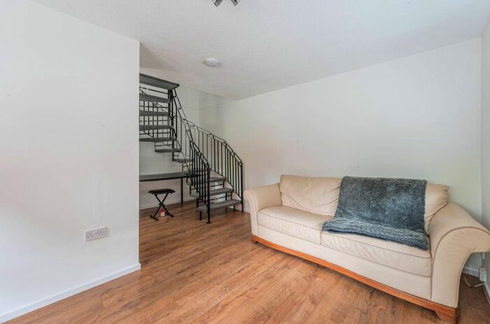 1 Bedroom Property To Rent In Burlington Close, Beckton, London, E6