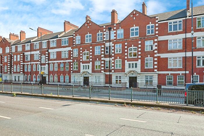 1 Bedroom Flat To Rent In Talgarth Mansions, Talgarth Road, W14