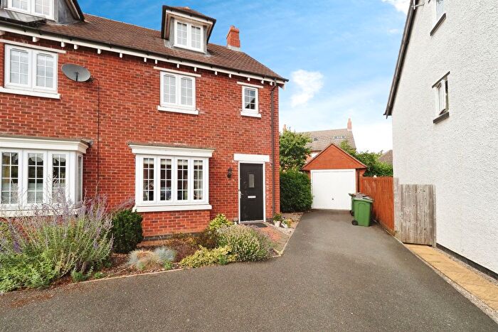 3 Bedroom Semi-Detached House For Sale In Willow Road, Barrow Upon Soar, Loughborough, LE12